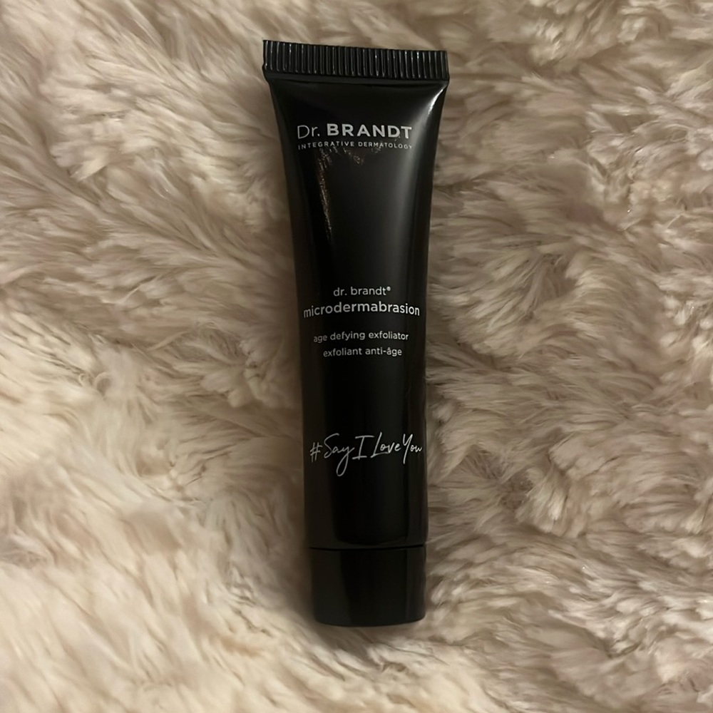 Dr.Brandt Age Defying Exfoliator